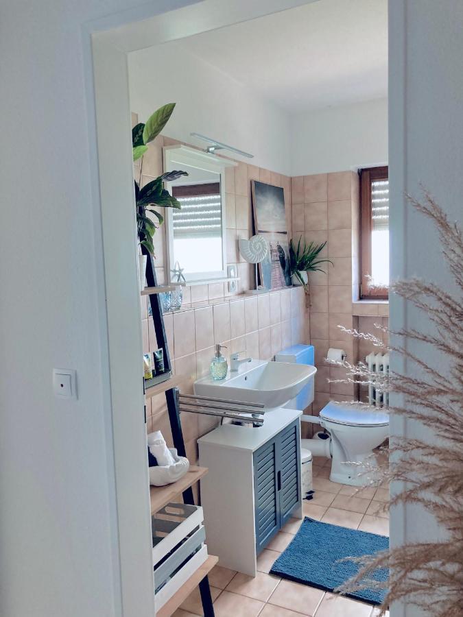 Seebrise Ferienwohnung, Auszeit In Ruhiger Lage, Bodensee Naehe, Privatparkplatz, Wlan, Smart Tv Rielasingen-Worblingen ภายนอก รูปภาพ